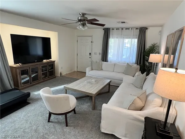 $2,000 | 8168 Finch Feather Street, Las Vegas, NV 89143