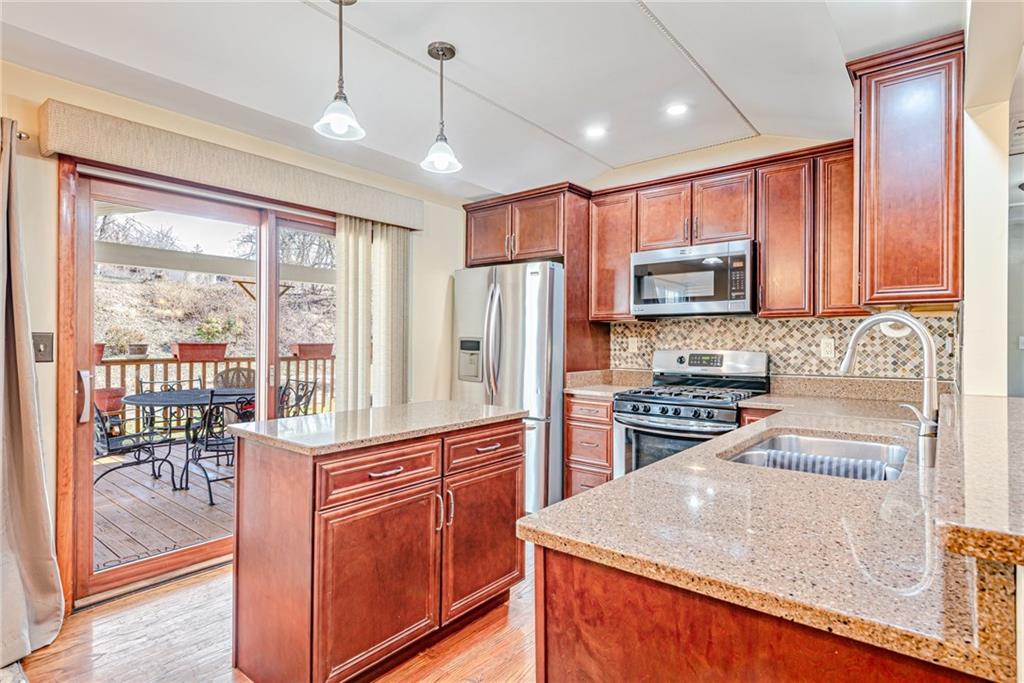1812 O'Block Road Pittsburgh, PA 15239 - Photo 8 of 30 Gallery Image 8
