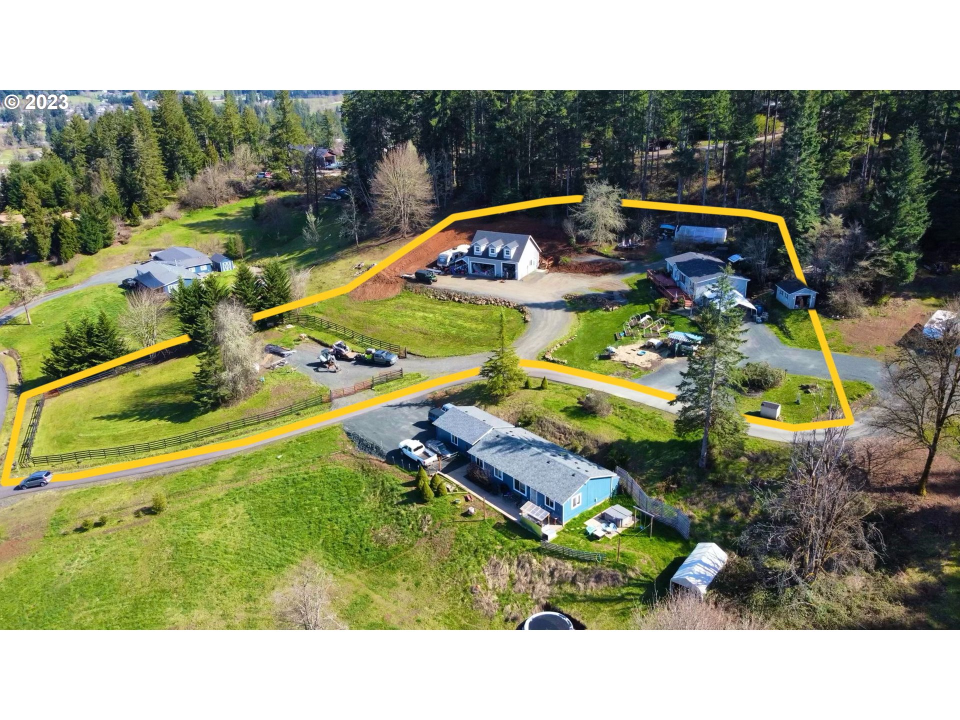 78124 Daybreak Drive Cottage Grove, OR 97424 - Photo 43 of 46 a picture of city view