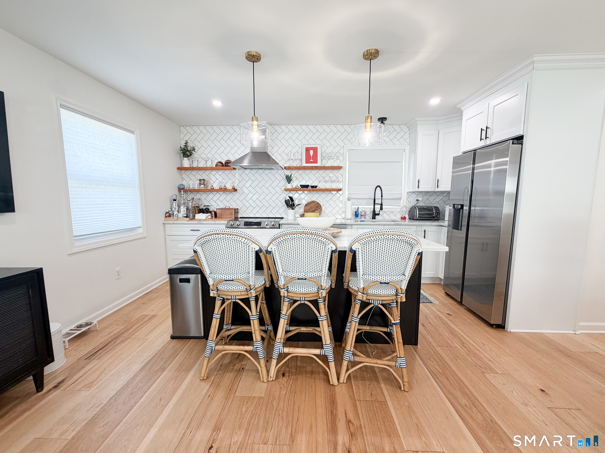 9 Hanover Street Milford, CT 06460 - Photo 8 of 27