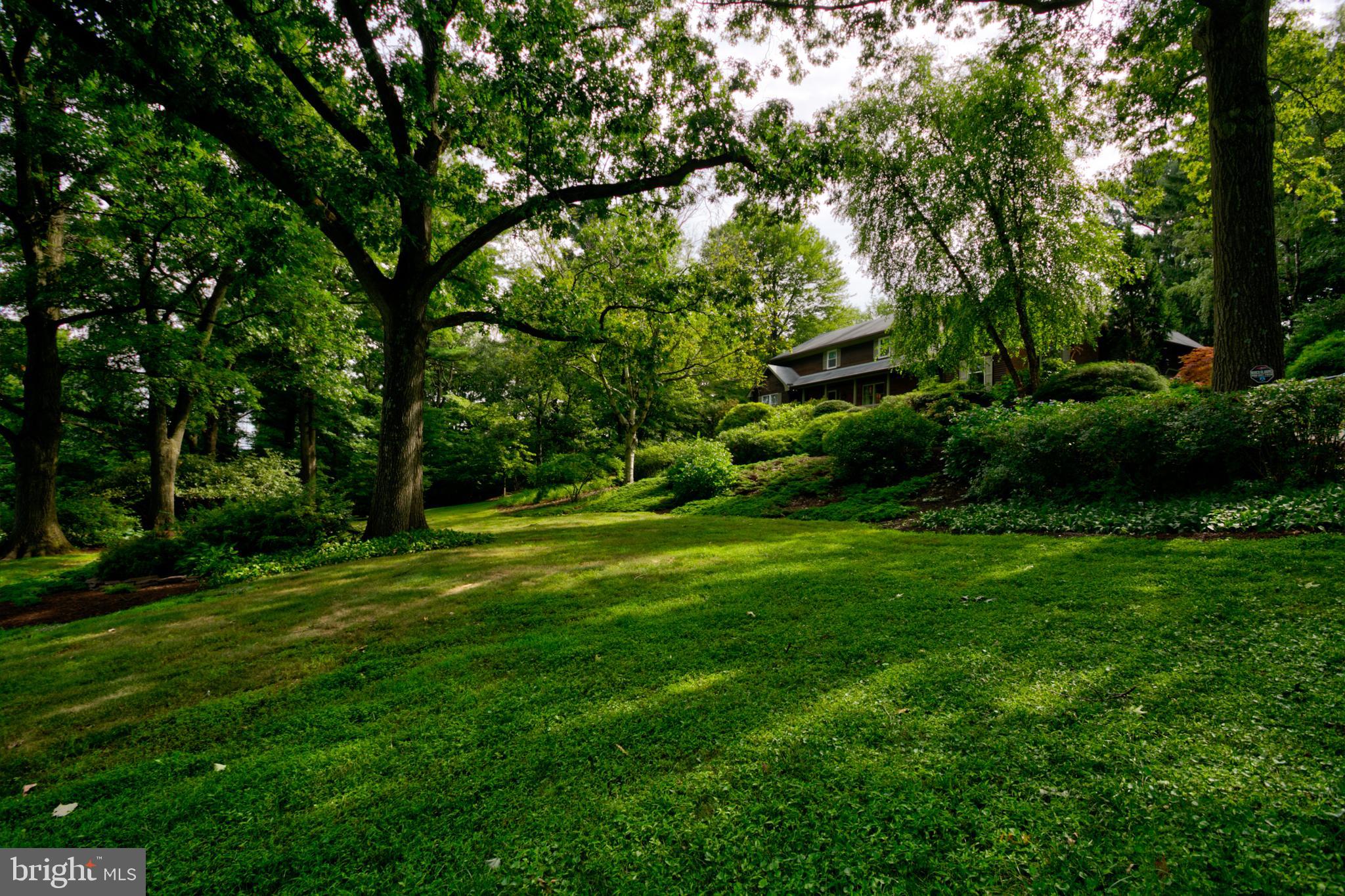 473 Mt Penn Road Reading, PA 19607 - Photo 2 of 53 Beautiful Mature Landscaping