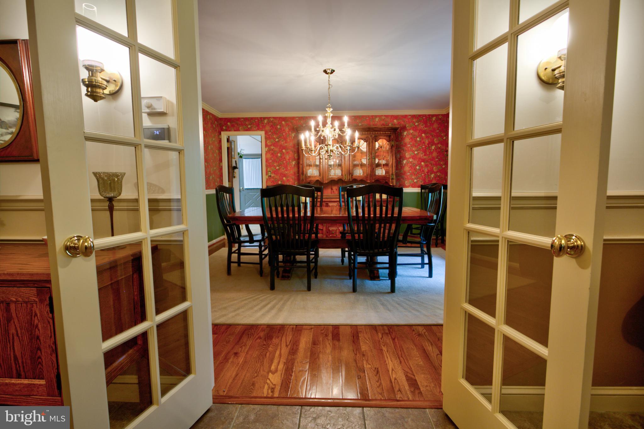 473 Mt Penn Road Reading, PA 19607 - Photo 17 of 53 Oak Flooring/Glass Door Entry