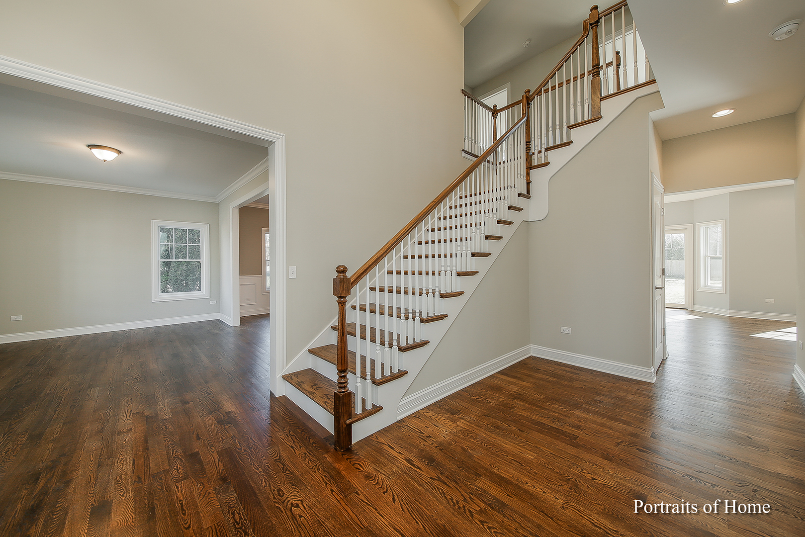 828 Parkside Road Naperville, IL 60540 - Photo 3 of 23