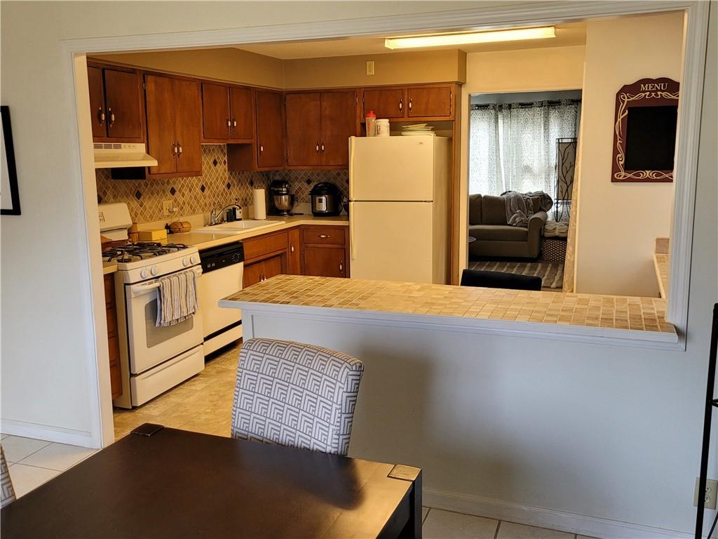 1705 Randall Road Indianapolis, IN 46240 - Photo 8 of 39 Gallery Image 8