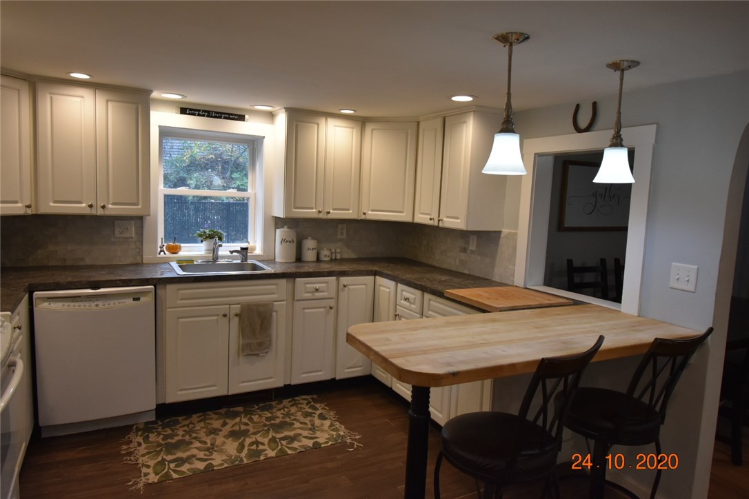 22 Campus Road Attleboro, MA 02703 - Photo 9 of 28 Gallery Image 9