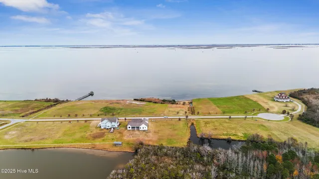 $135,000 | 111 Hammock View Court, Aydlett, NC 27916