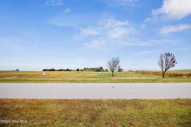 $135,000 | 111 Hammock View Court, Aydlett, NC 27916