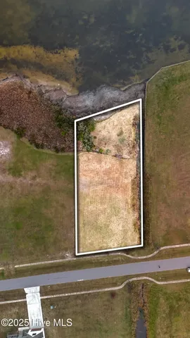 $135,000 | 111 Hammock View Court, Aydlett, NC 27916