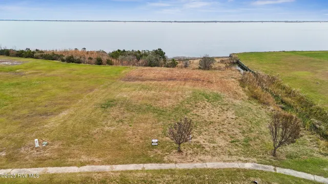 $135,000 | 111 Hammock View Court, Aydlett, NC 27916