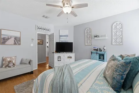 $385,000 | 7804 Seven Oaks Lane, Denton, TX 76210