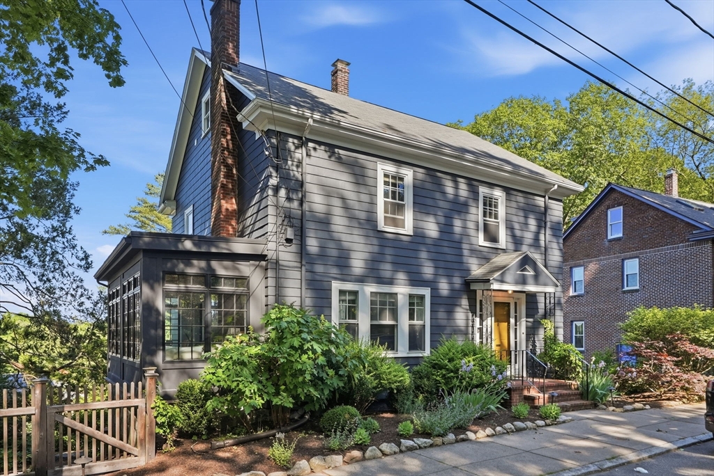 24 Cedarwood Road Boston, MA 02130 - Photo 2 of 41