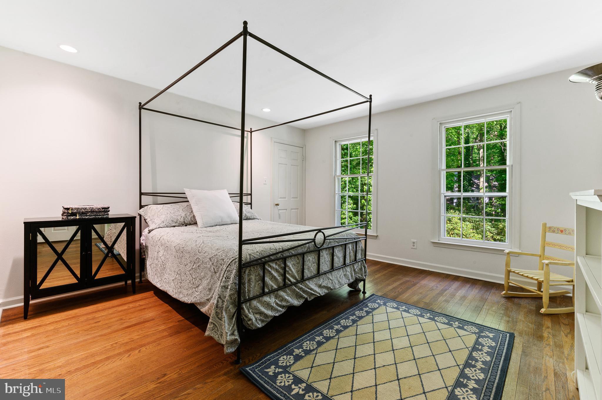 509 Oak Grove Lane Wayne, PA 19087 - Photo 28 of 40 Guest Bedroom