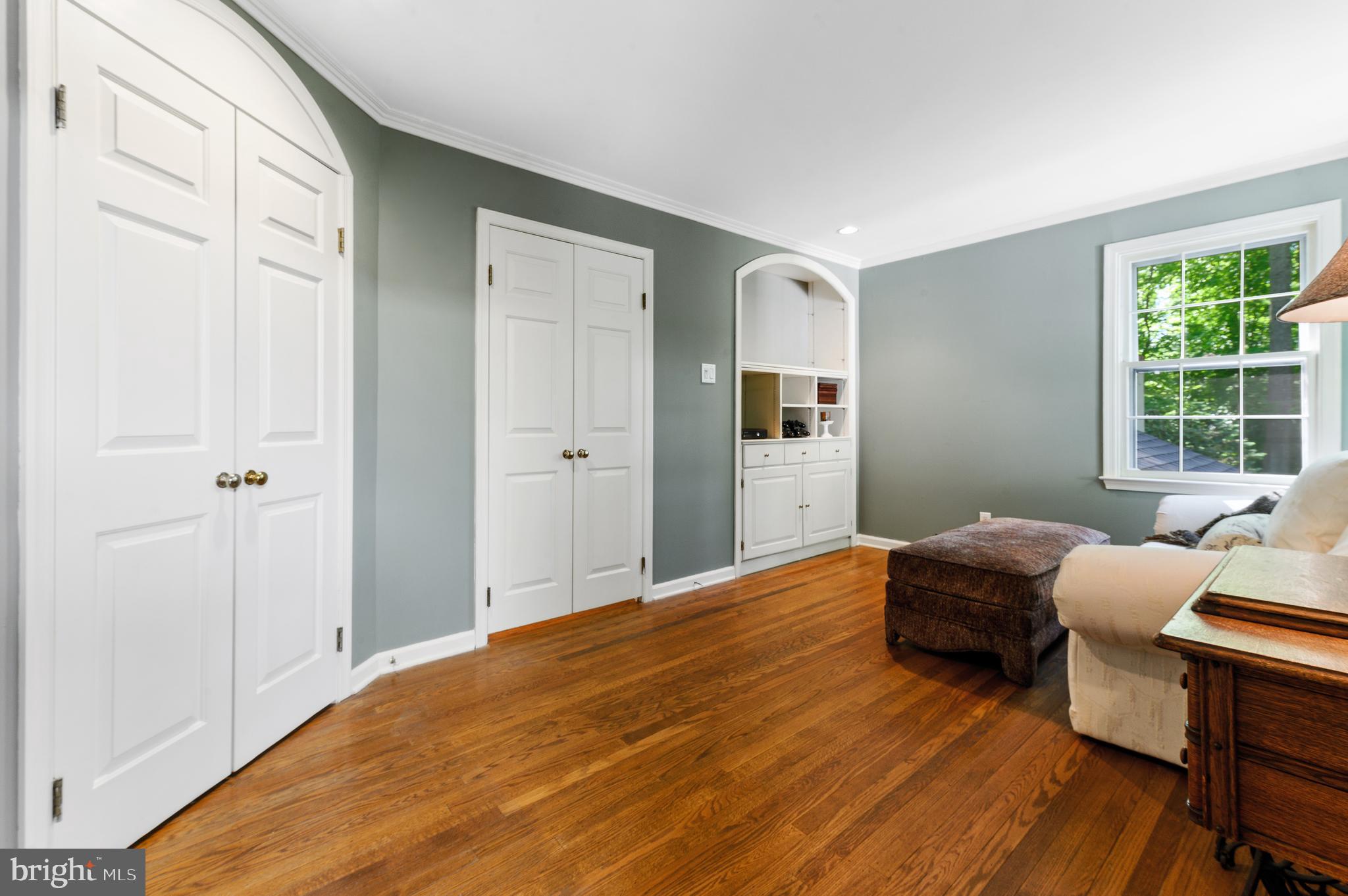 509 Oak Grove Lane Wayne, PA 19087 - Photo 31 of 40 Guest Bedroom or Sitting room