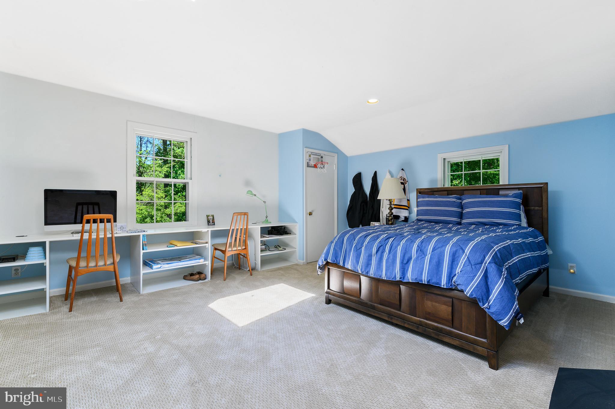 509 Oak Grove Lane Wayne, PA 19087 - Photo 33 of 40 Guest Bedroom