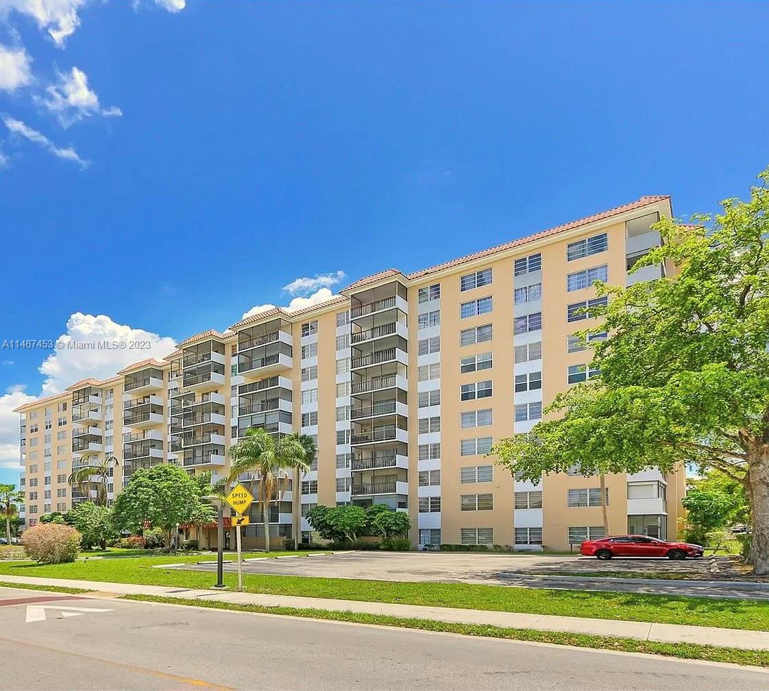 4174 Inverrary Drive, Unit 909 Lauderhill, FL 33319 - Photo 1 of 15