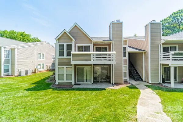 $1,550 | 9629 Vinca Circle, Unit H, Charlotte, NC 28213