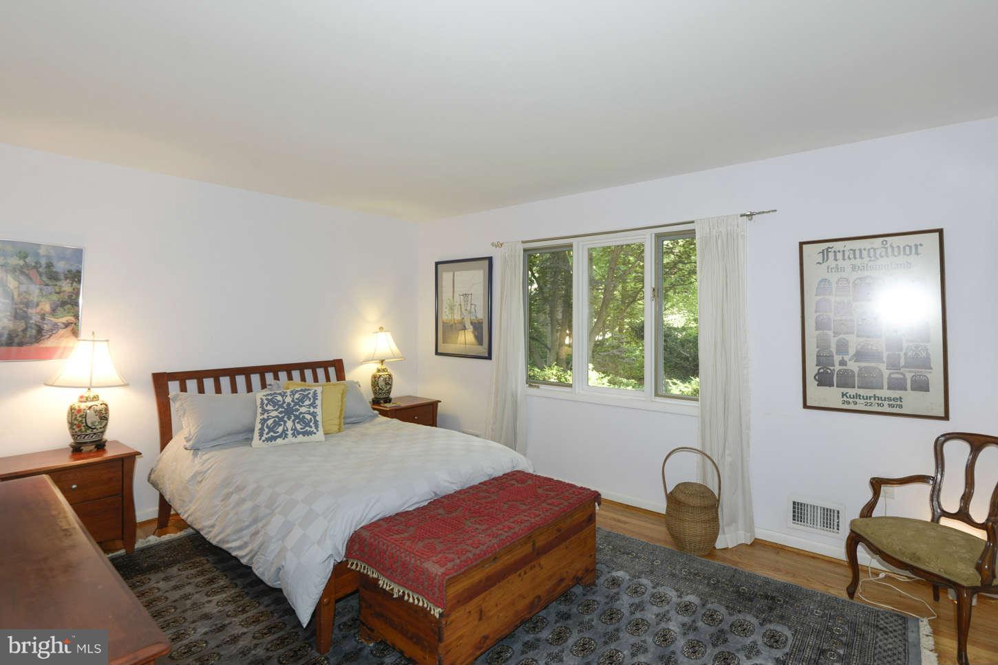 17935 Pond Road Ashton, MD 20861 - Photo 18 of 30 Bedroom