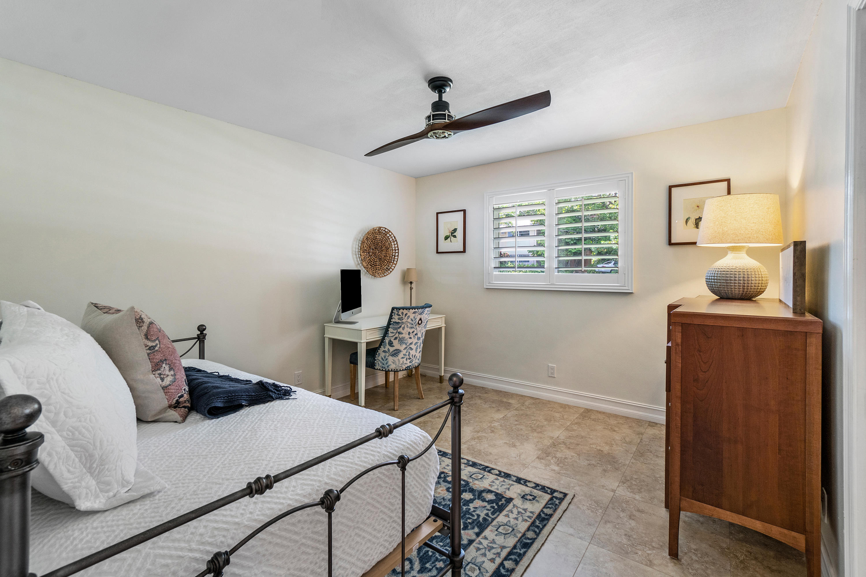 770 Northwest 3rd Avenue Boca Raton, FL 33432 - Photo 15 of 32 016-770Northwest3rdAvenue-BocaRaton-FL-3