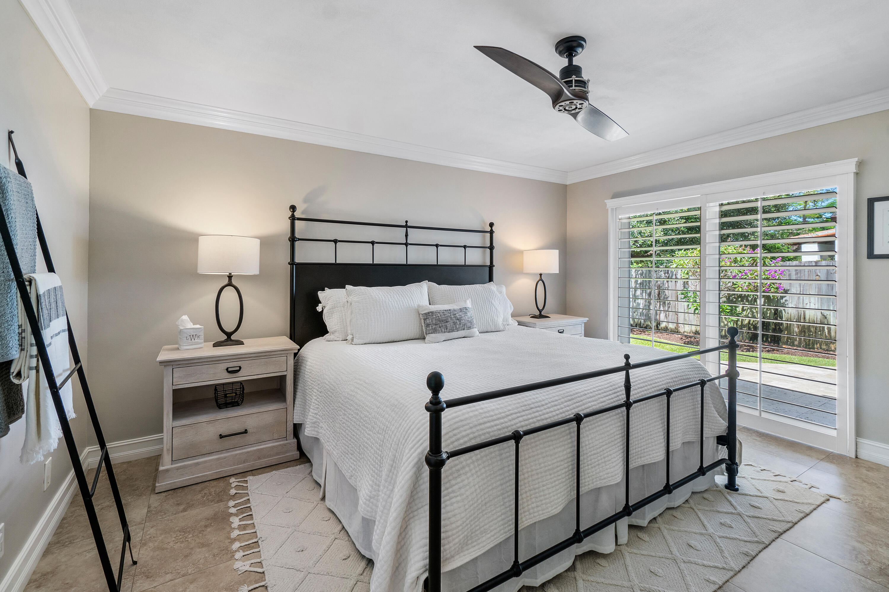 770 Northwest 3rd Avenue Boca Raton, FL 33432 - Photo 17 of 32 018-770Northwest3rdAvenue-BocaRaton-FL-3