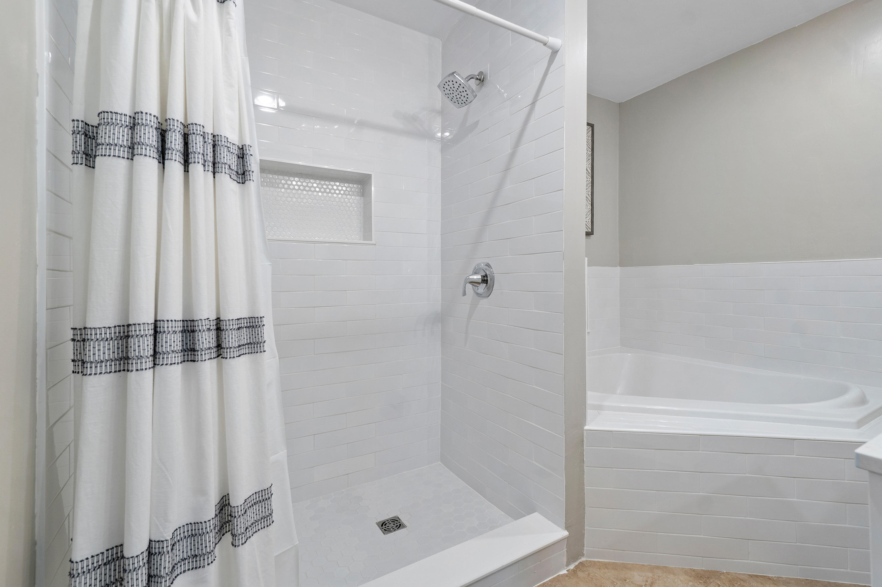 770 Northwest 3rd Avenue Boca Raton, FL 33432 - Photo 20 of 32 021-770Northwest3rdAvenue-BocaRaton-FL-3