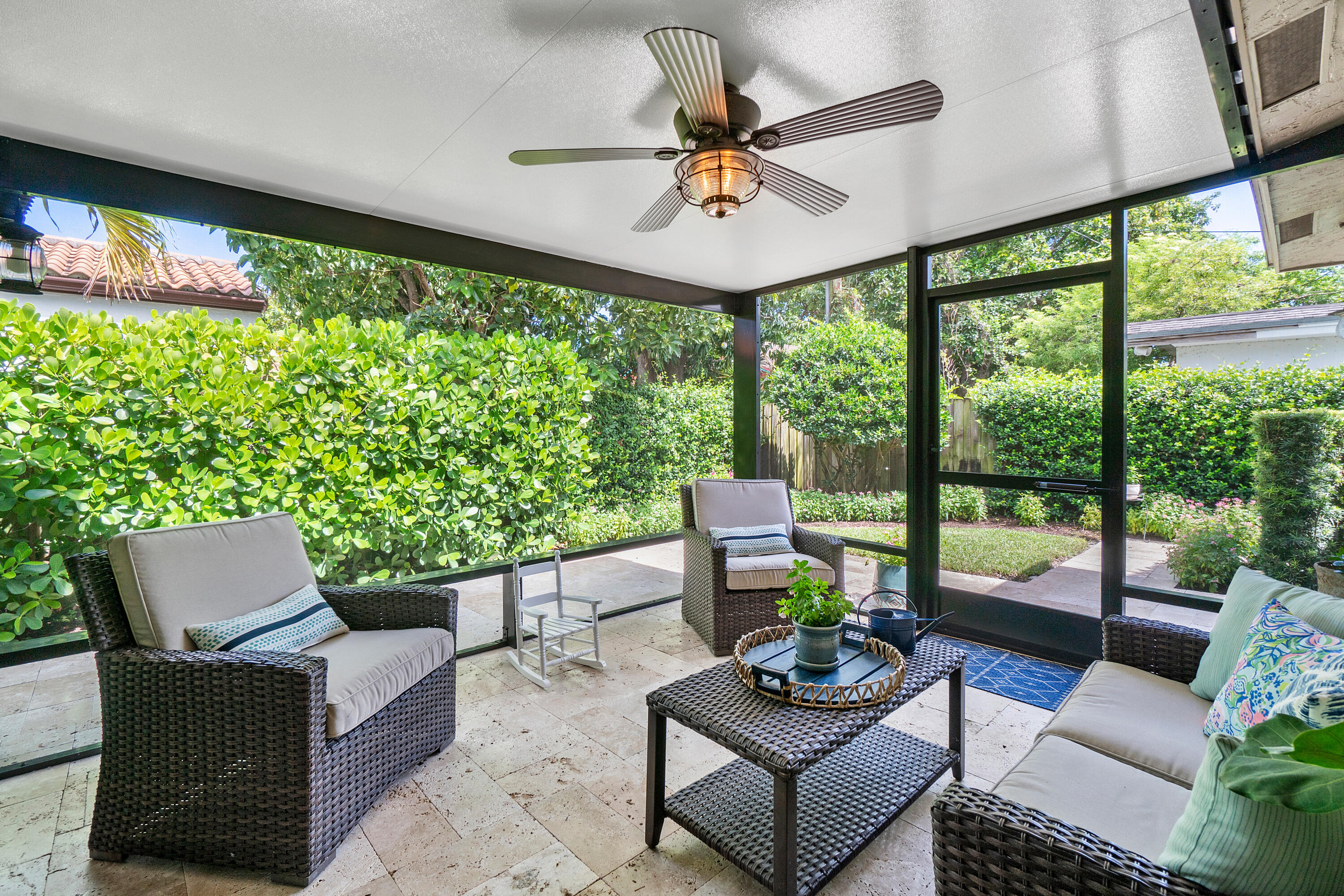 770 Northwest 3rd Avenue Boca Raton, FL 33432 - Photo 23 of 32 024-770Northwest3rdAvenue-BocaRaton-FL-3