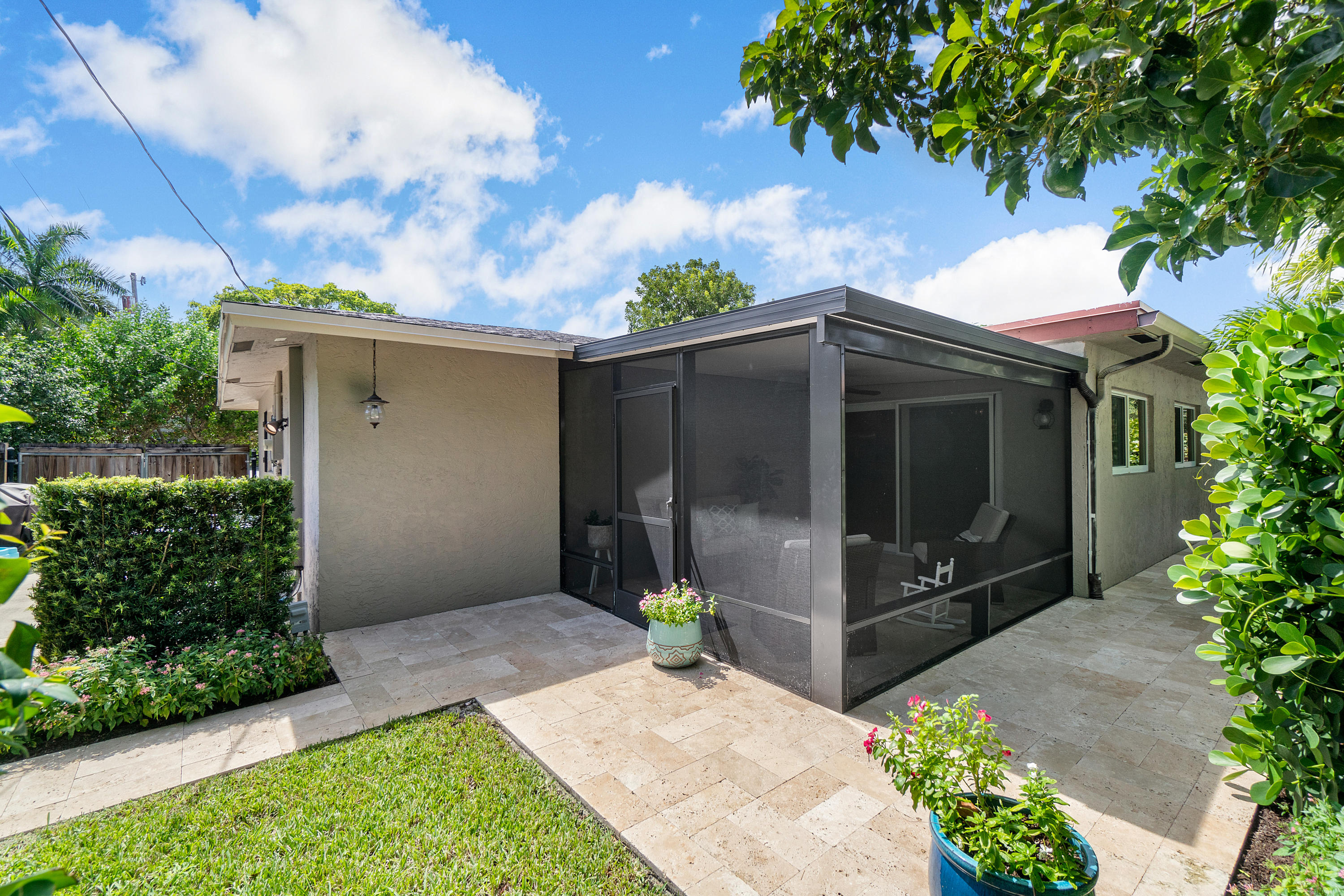 770 Northwest 3rd Avenue Boca Raton, FL 33432 - Photo 25 of 32 026-770Northwest3rdAvenue-BocaRaton-FL-3