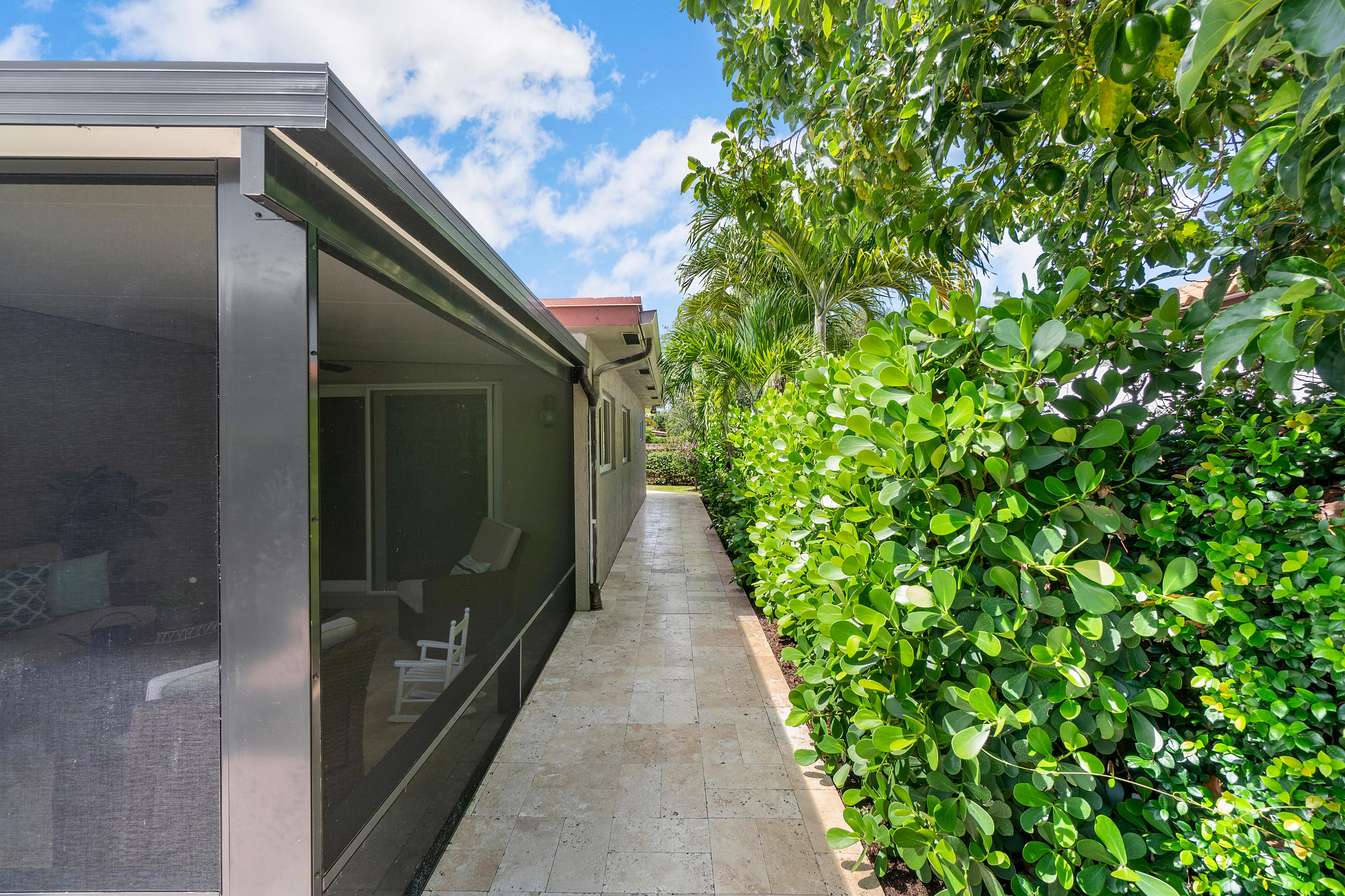 770 Northwest 3rd Avenue Boca Raton, FL 33432 - Photo 26 of 32 027-770Northwest3rdAvenue-BocaRaton-FL-3