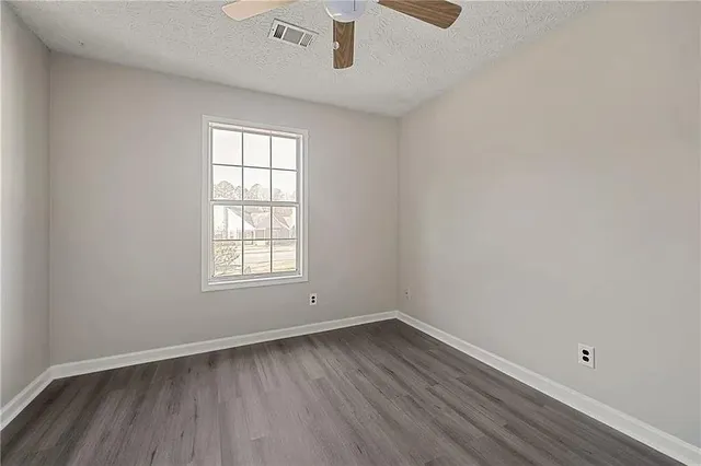 $1,895 | 2025 Brittania Circle, Woodstock, GA 30188