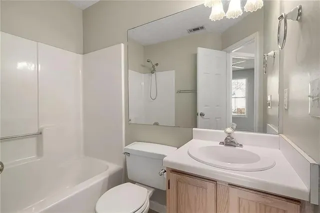 $1,895 | 2025 Brittania Circle, Woodstock, GA 30188