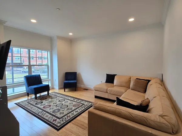 $5,000 | 2009 Symmes Circle, Unit 2009, Arlington, MA 02474