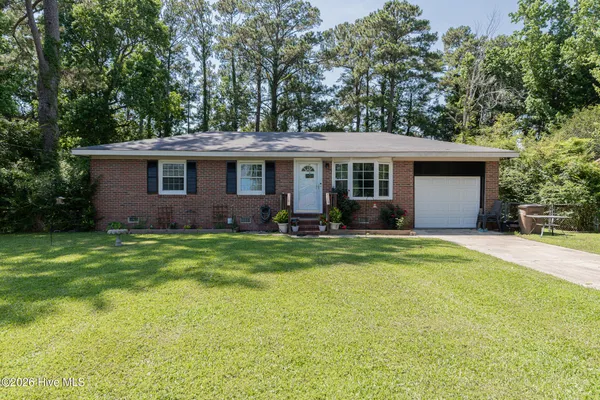 $229,501 | 35 Victoria Road, Jacksonville, NC 28546