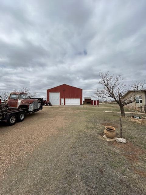 4701 West Ranch View Road Amarillo, TX 79124 - Photo 4 of 9 Shop w/ electricity
