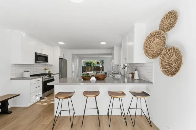 $1,349,000 | 711 Roosevelt Avenue, Redwood City, CA 94061