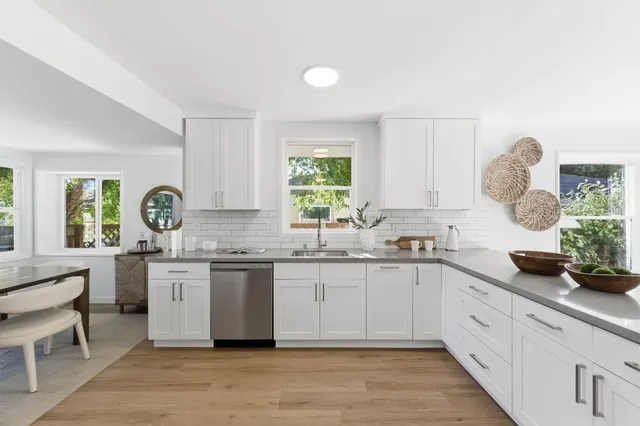 $1,349,000 | 711 Roosevelt Avenue, Redwood City, CA 94061