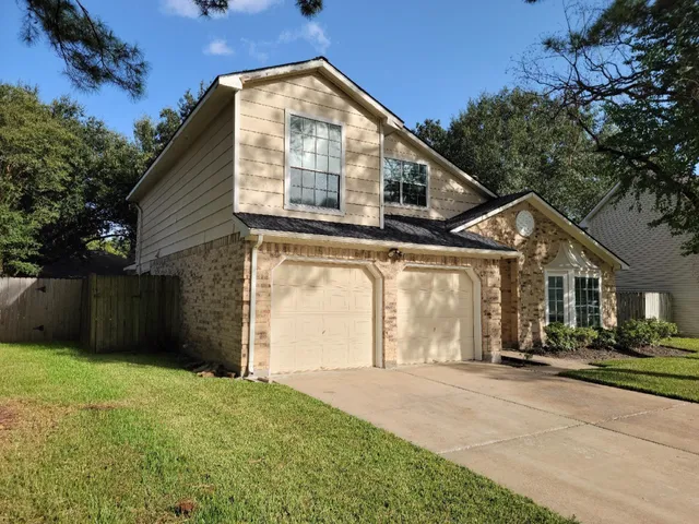 $2,000 | 8610 Lake Crystal Drive, Houston, TX 77095