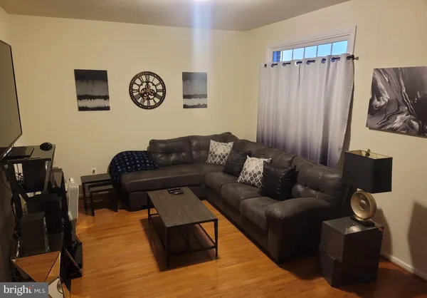 $3,100 | 20928 Houseman Terrace, Ashburn, VA 20148