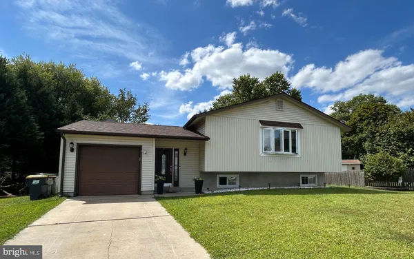 $2,695 | 116 Kane Drive, Newark, DE 19702