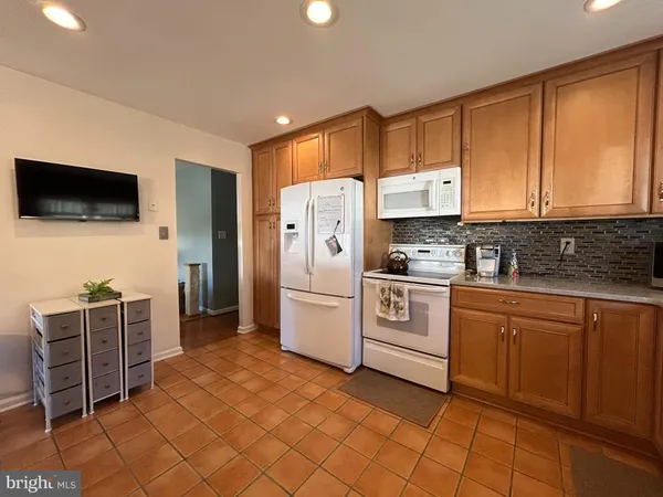 $2,695 | 116 Kane Drive, Newark, DE 19702