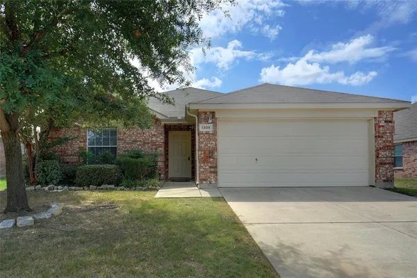 $2,195 | 1305 Mountain Peak Drive, Fort Worth, TX 76052