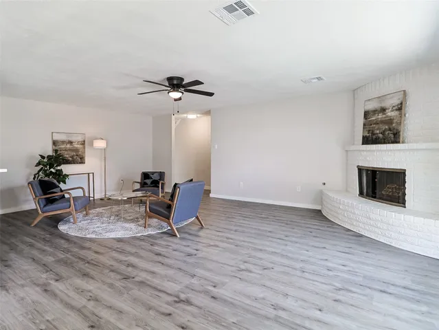 $2,900 | 9110 Vickijohn Drive, Houston, TX 77031