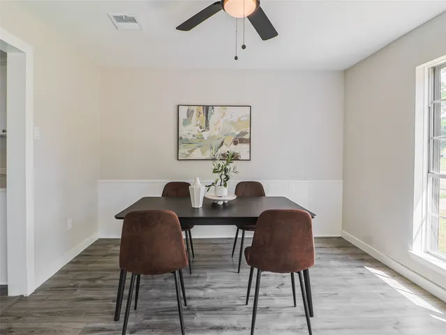 $2,900 | 9110 Vickijohn Drive, Houston, TX 77031