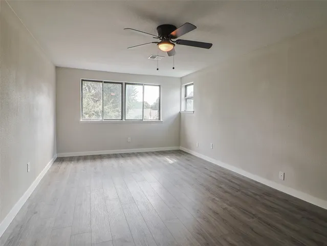 $2,900 | 9110 Vickijohn Drive, Houston, TX 77031