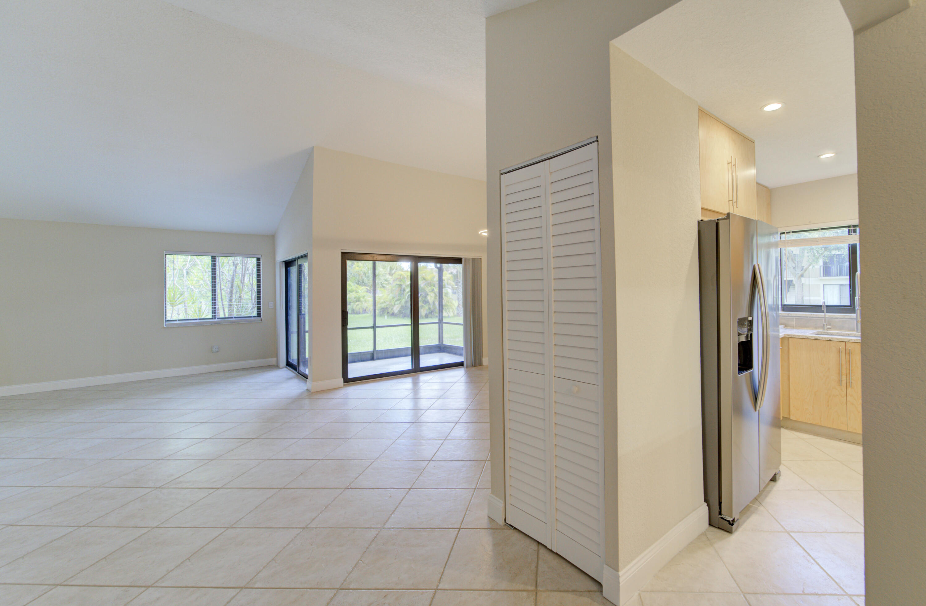 20998 Estada Lane Boca Raton, FL 33433 - Photo 5 of 66 26_dsc09954_5_6_7_8