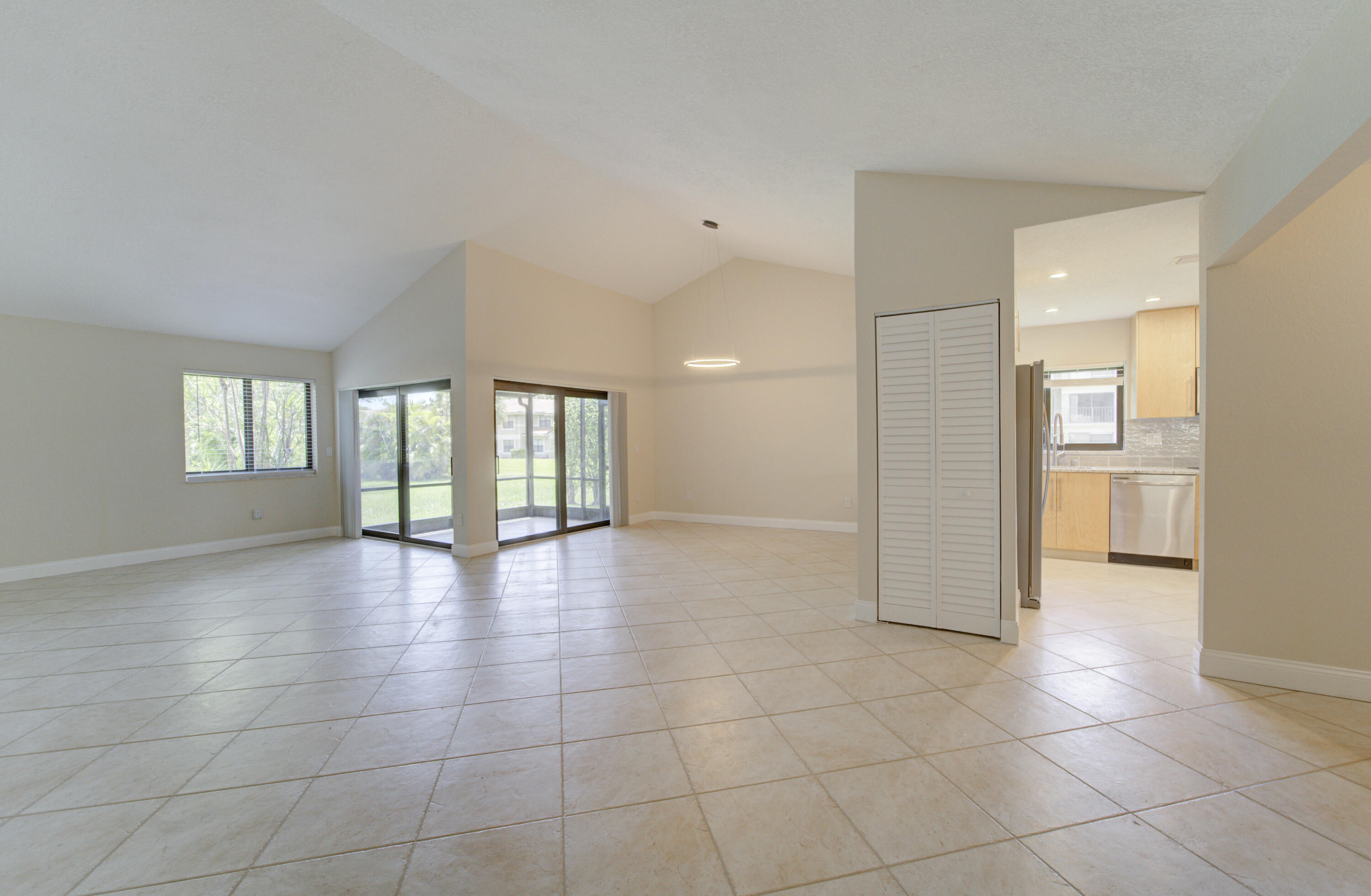 20998 Estada Lane Boca Raton, FL 33433 - Photo 6 of 66 27_dsc09979_80_81_82_83