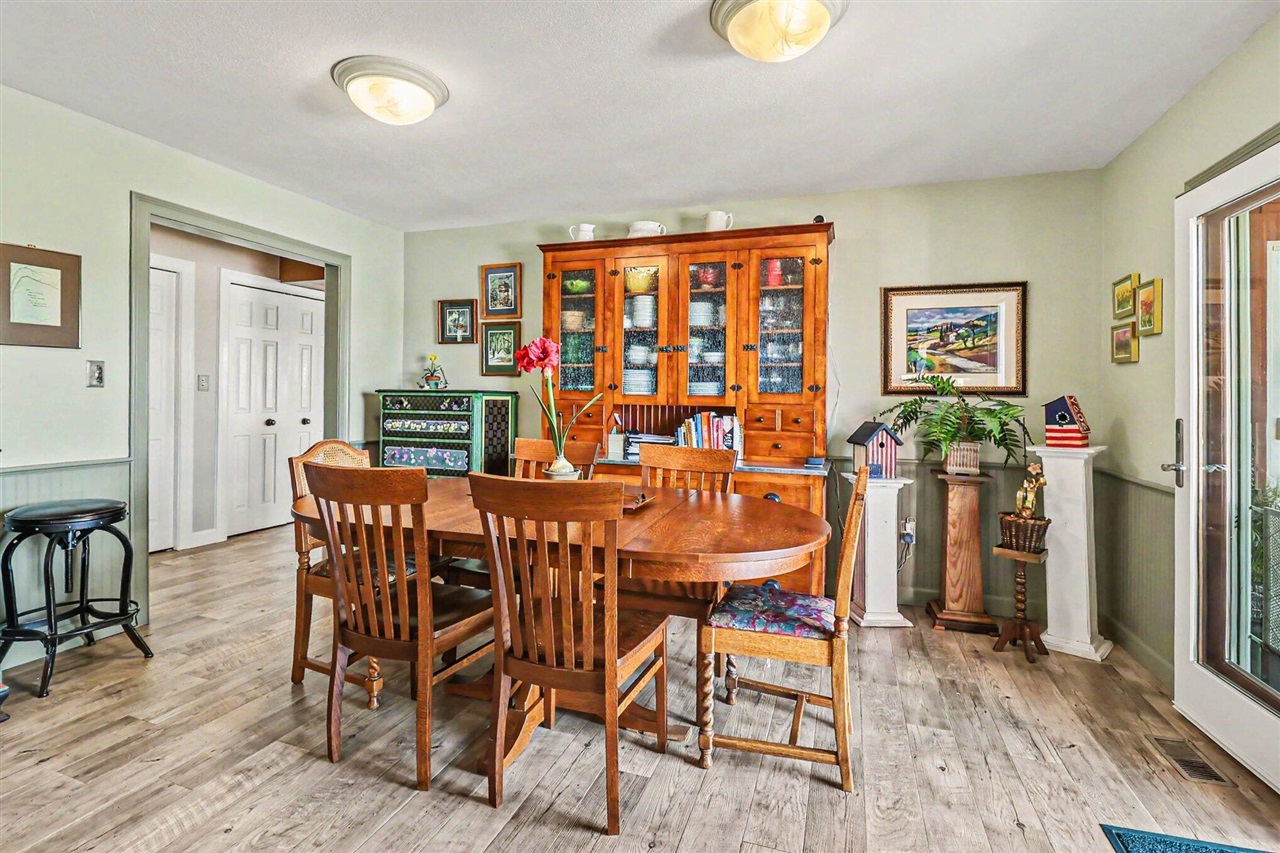 4554 Crescent Beach Road Onekama, MI 49675 - Photo 22 of 40