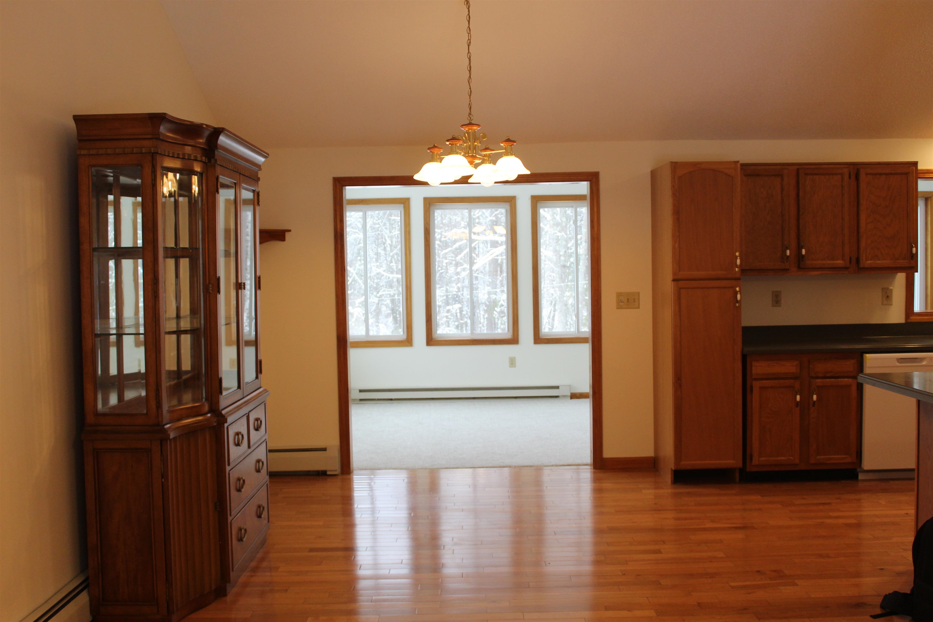 16 Towne Drive Derry, NH 03038 - Photo 24 of 43