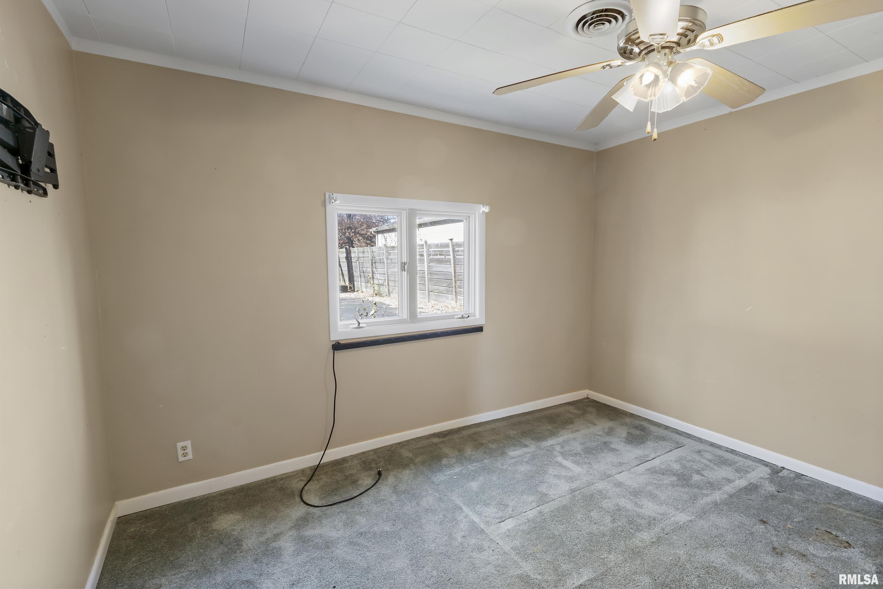6307 North Sheridan Road Peoria, IL 61614 - Photo 22 of 44 Gallery Image 22