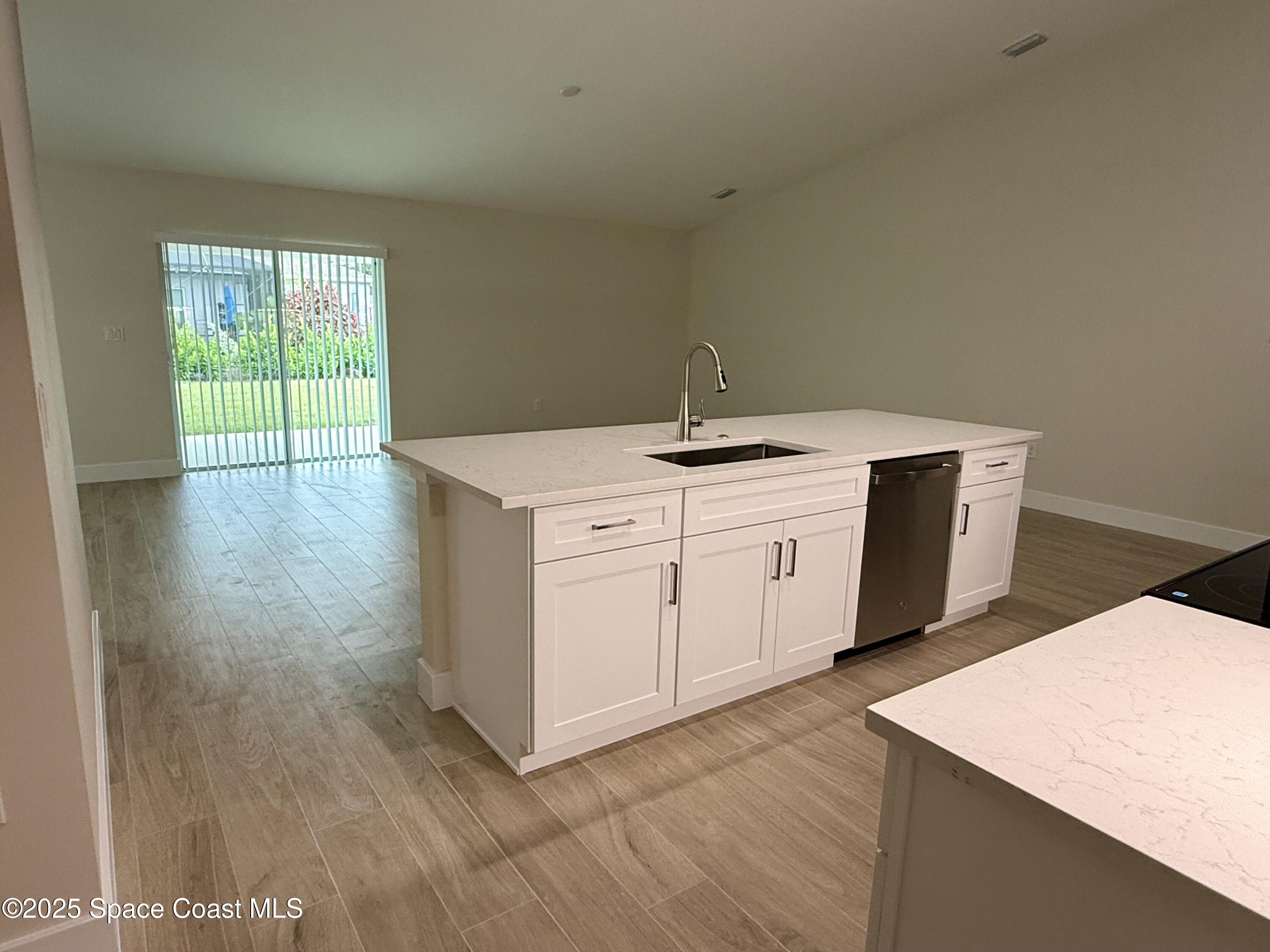 581 Toynbee Road Palm Bay, FL 32908 - Photo 7 of 25 kitchen3