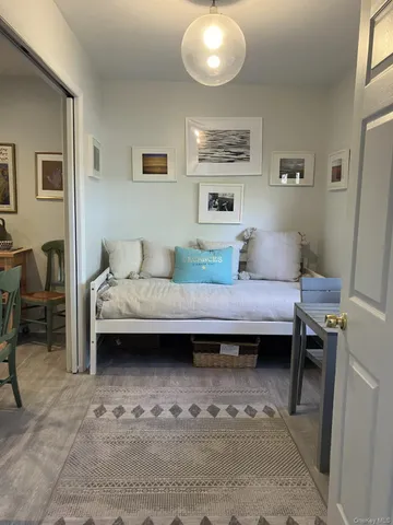 $3,200 | 50 Hubbard Lane, Unit 14, Southampton, NY 11968