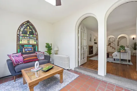 $1,650,000 | 127 Hesketh Street, Chevy Chase, MD 20815